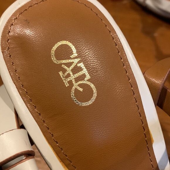 Cato ladies dress shoes. 4inch heal, worn once,size 6 - Picture 5 of 8